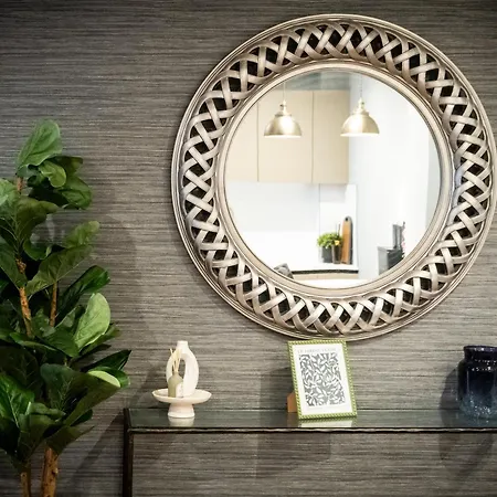 Snow Hill Serenity Apartment *